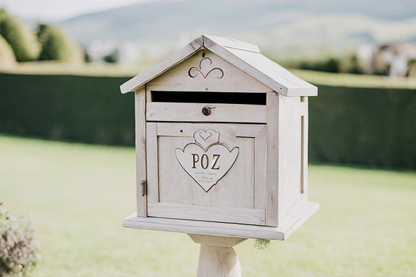 Chic Wedding Mailbox Ideas to Elevate Your Special Day